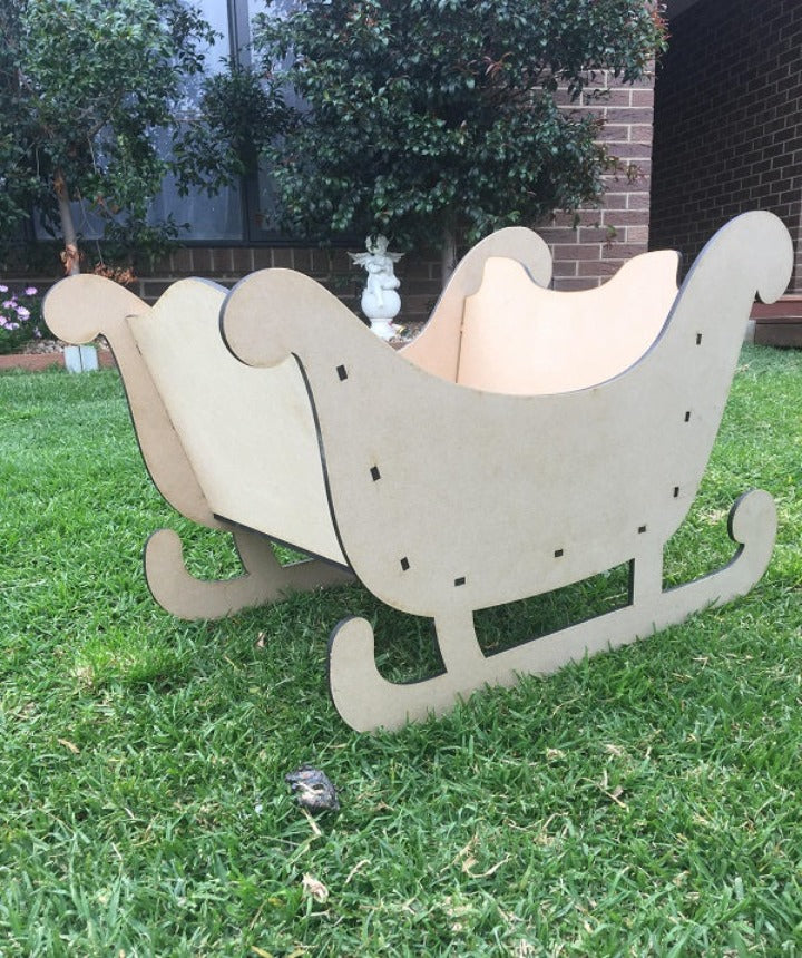 Santa gift sleigh - requires some assembly